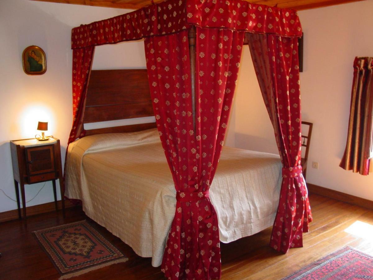 Bed and Breakfast Paco De S.Cipriano Гимарайнш Экстерьер фото