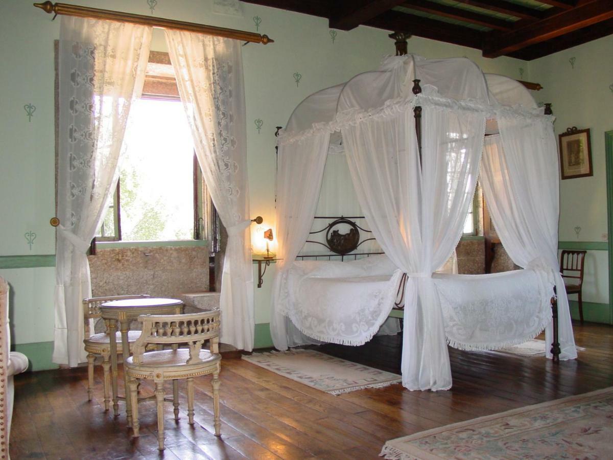 Bed and Breakfast Paco De S.Cipriano Гимарайнш Экстерьер фото